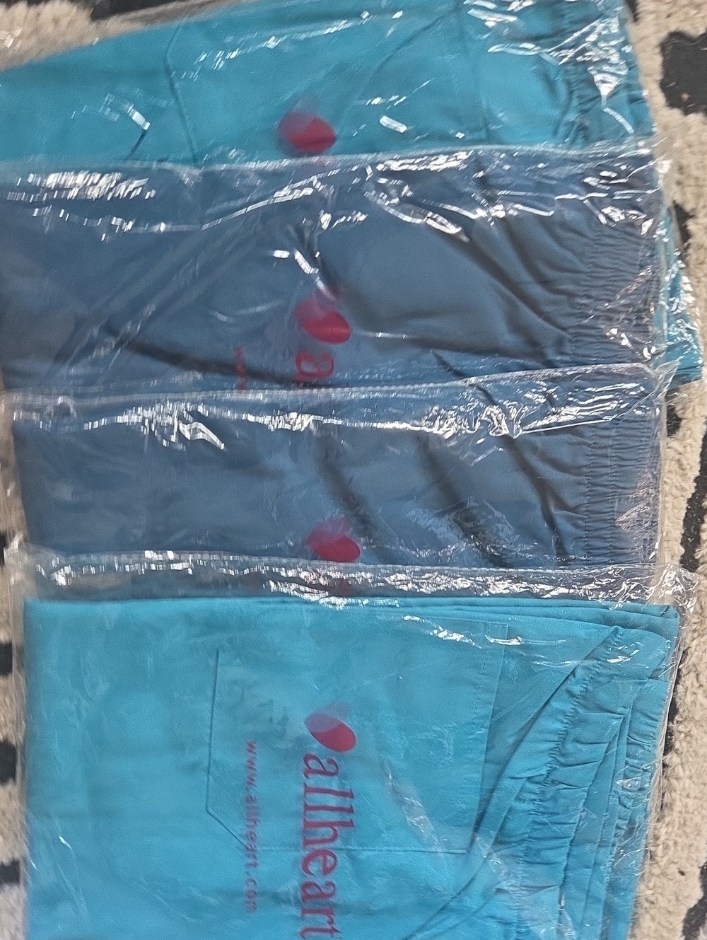 NIP 4 pairs 5X dark teal and teal Scrub Bottoms - Comfortable all heart Bottoms